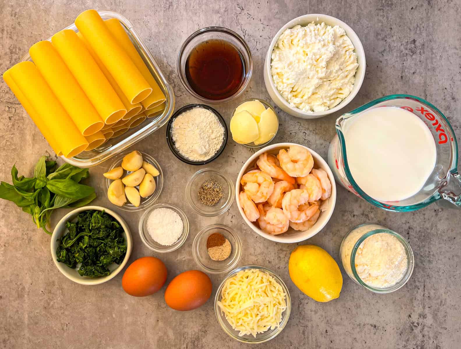 ingredients for cannelloni recipe.