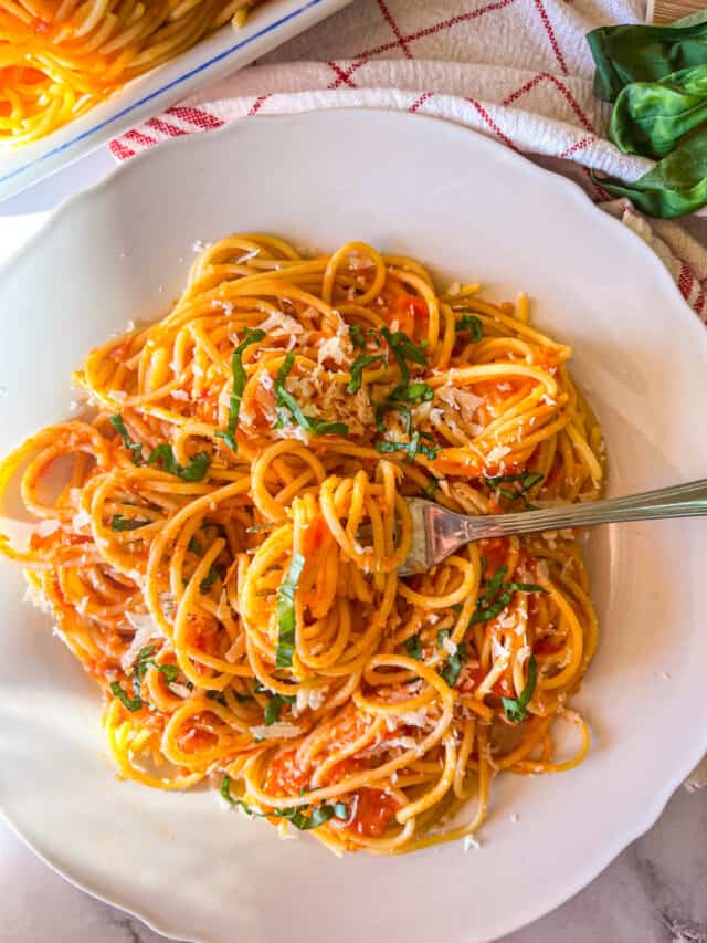 Homemade Spaghetti Sauce with Fresh Tomatoes Recipe