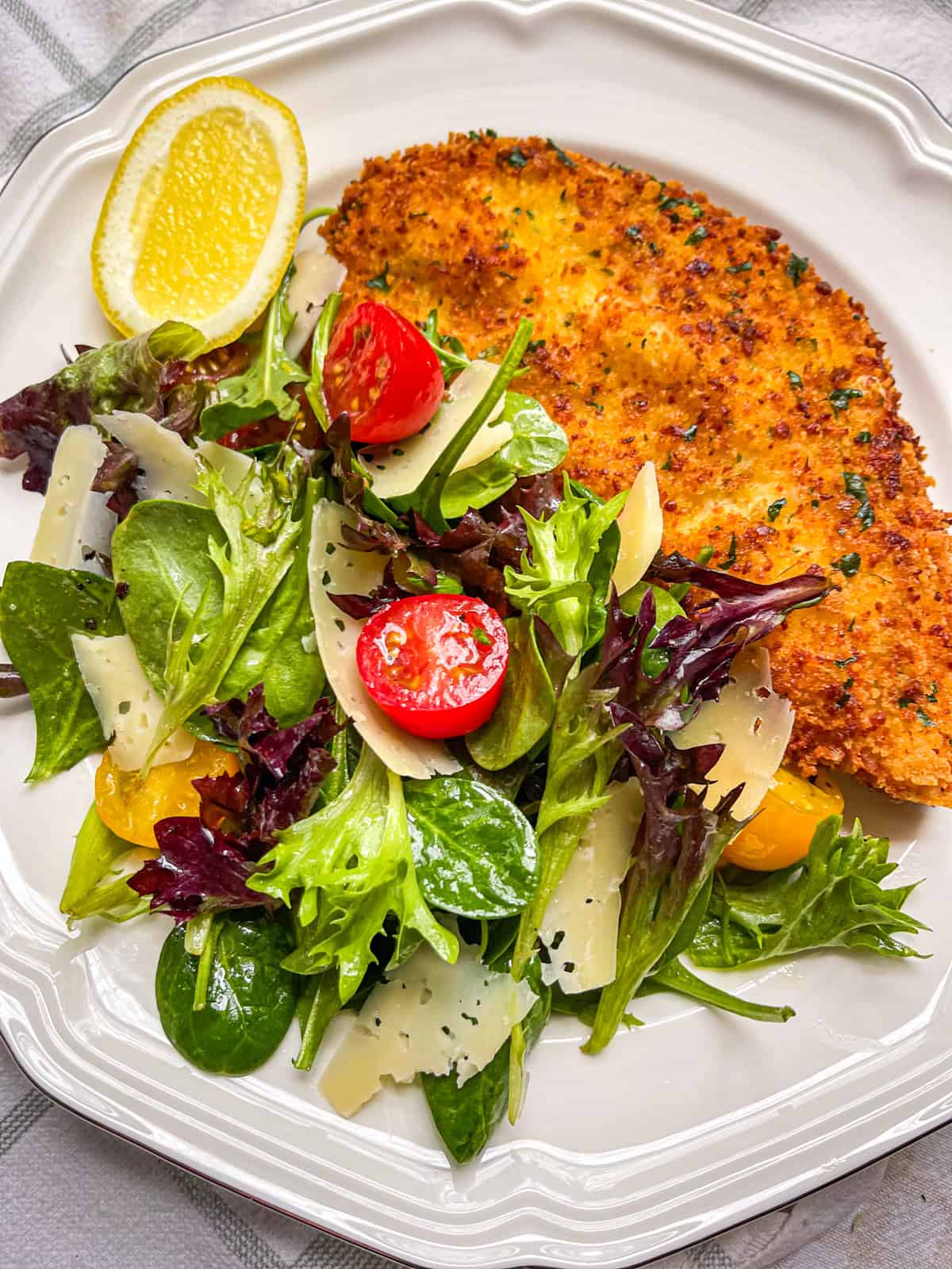 Crispy Halibut cheeks with salad.