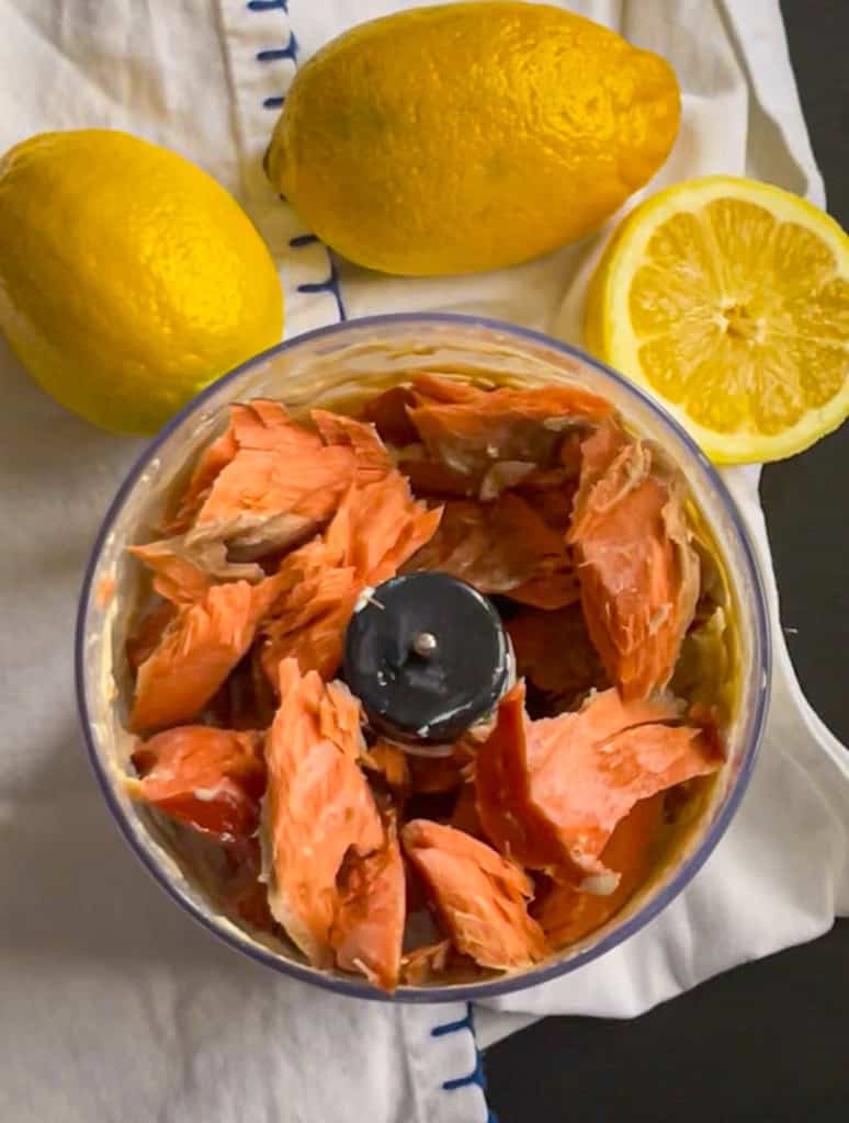 smoked salmon added to food processor.
