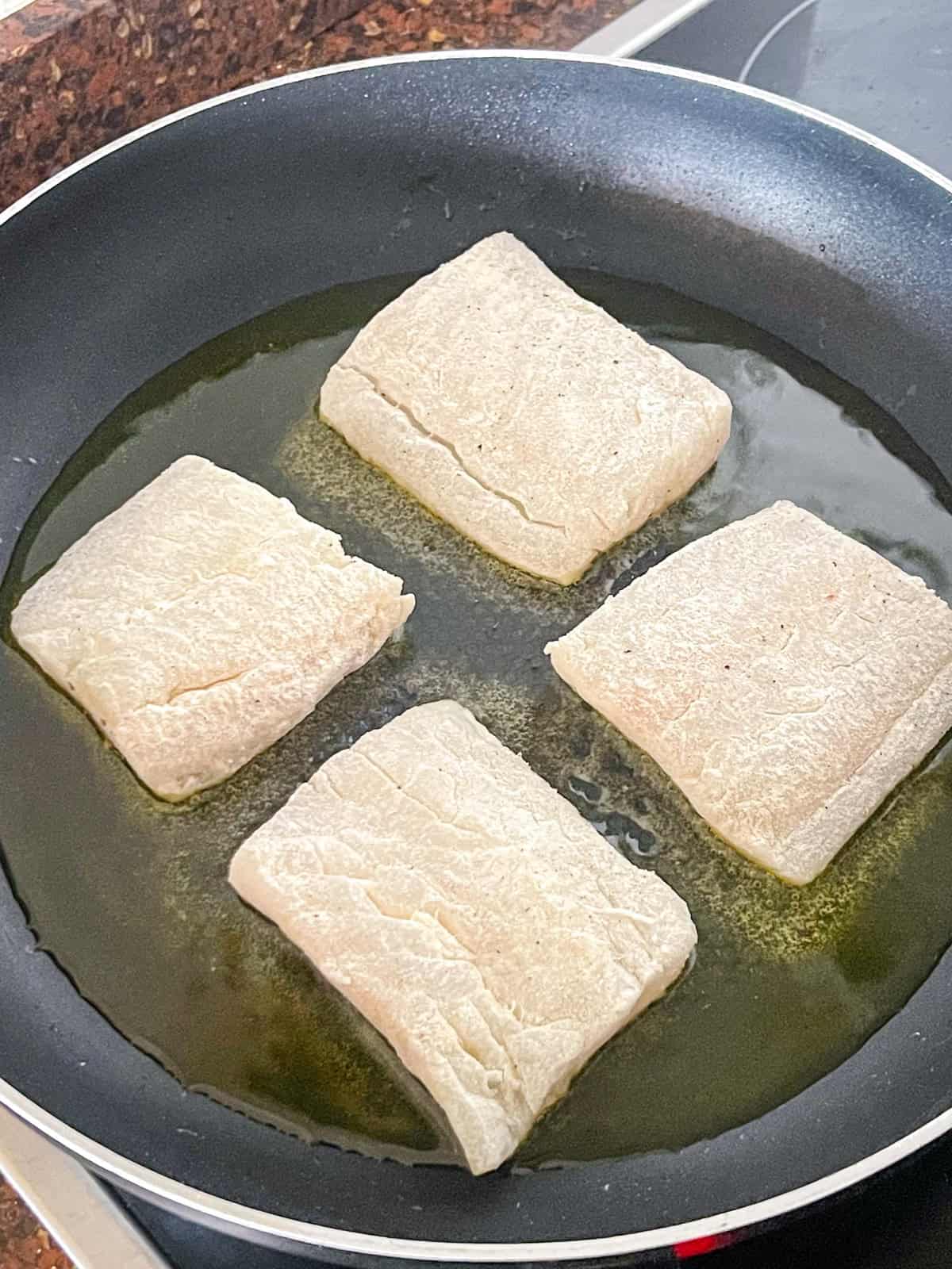 Cod in skillet