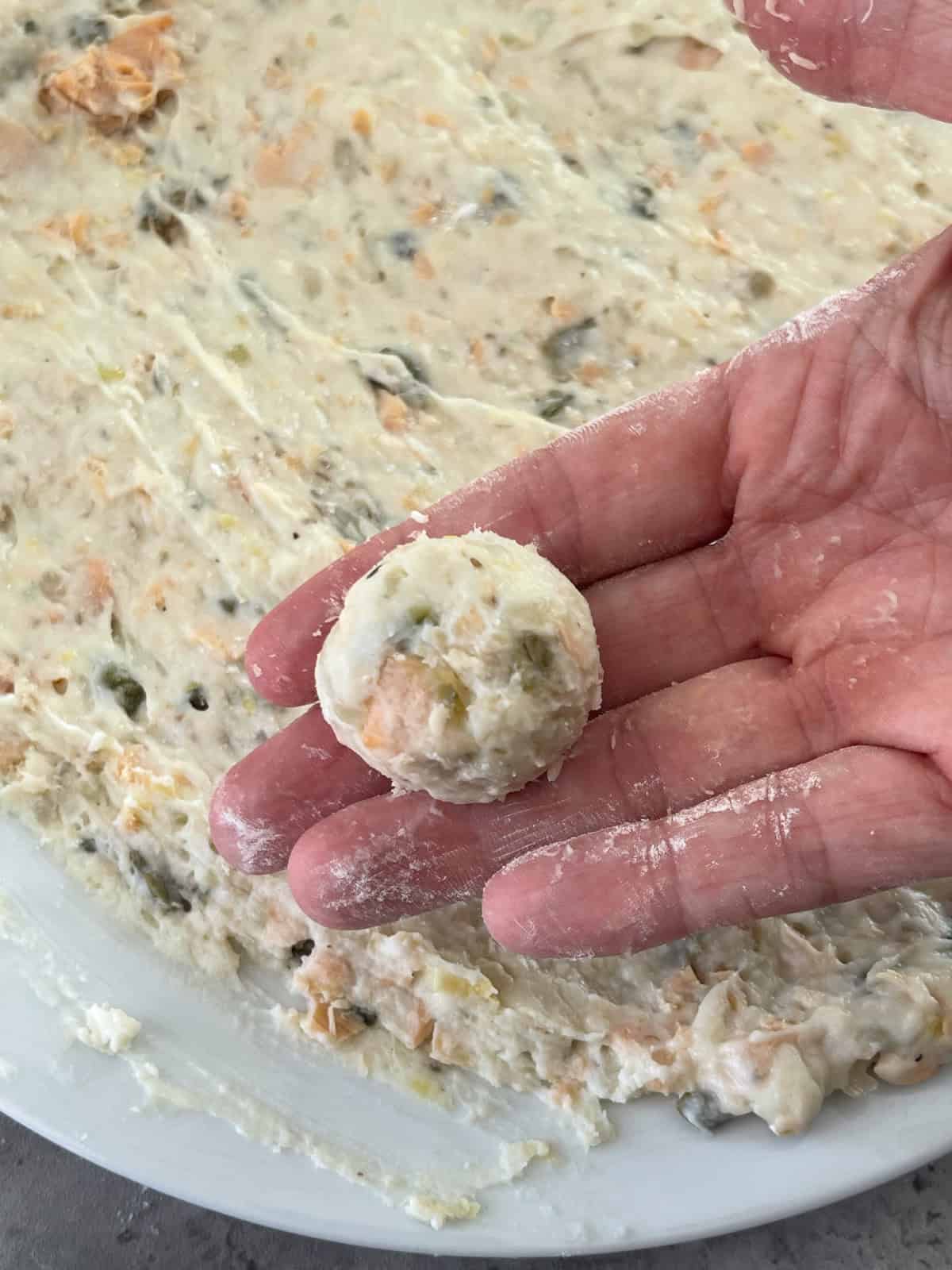 Salmon ball form with massa.